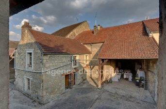 FERME_ERAGNY_299000.pdf